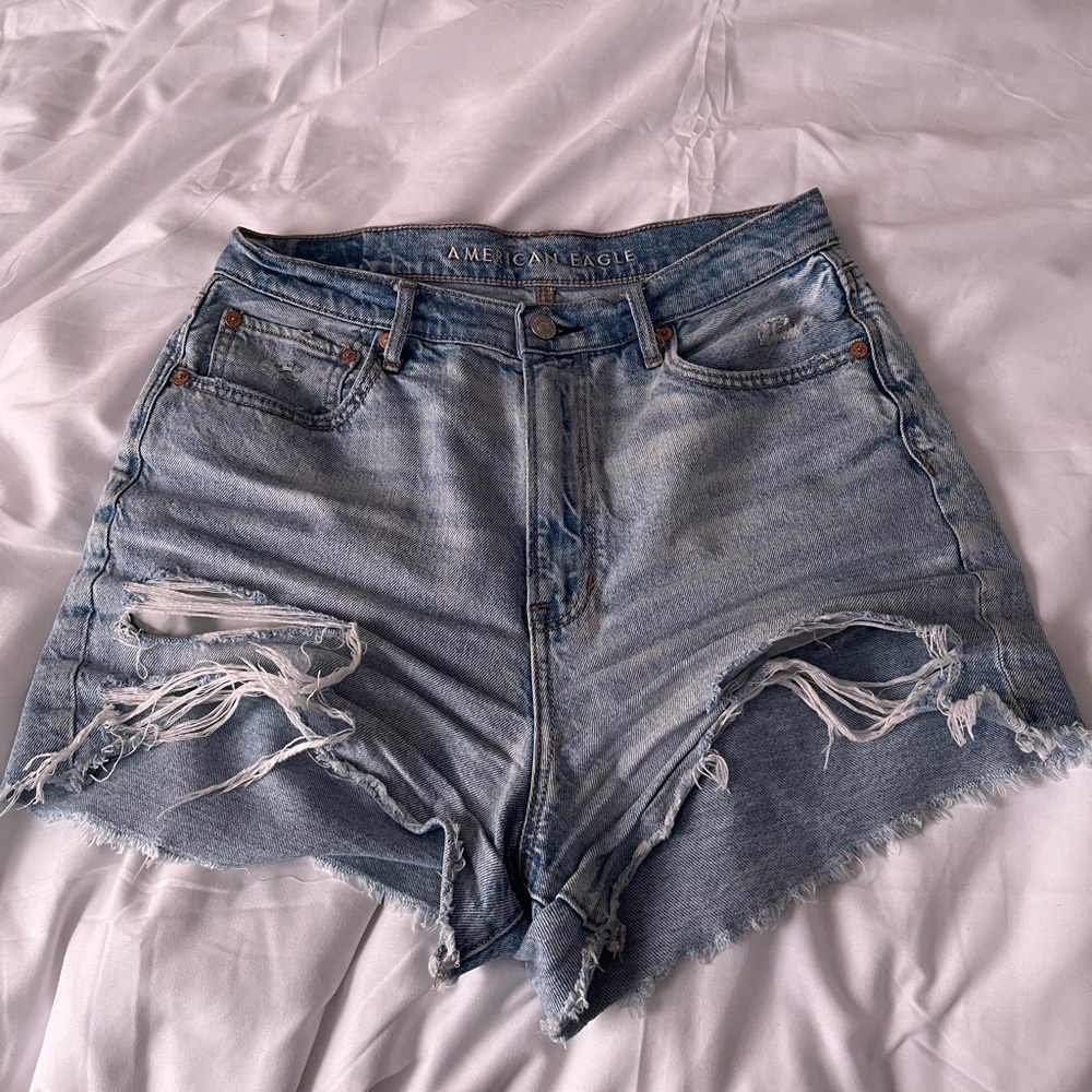 American Eagle boyfriend shorts